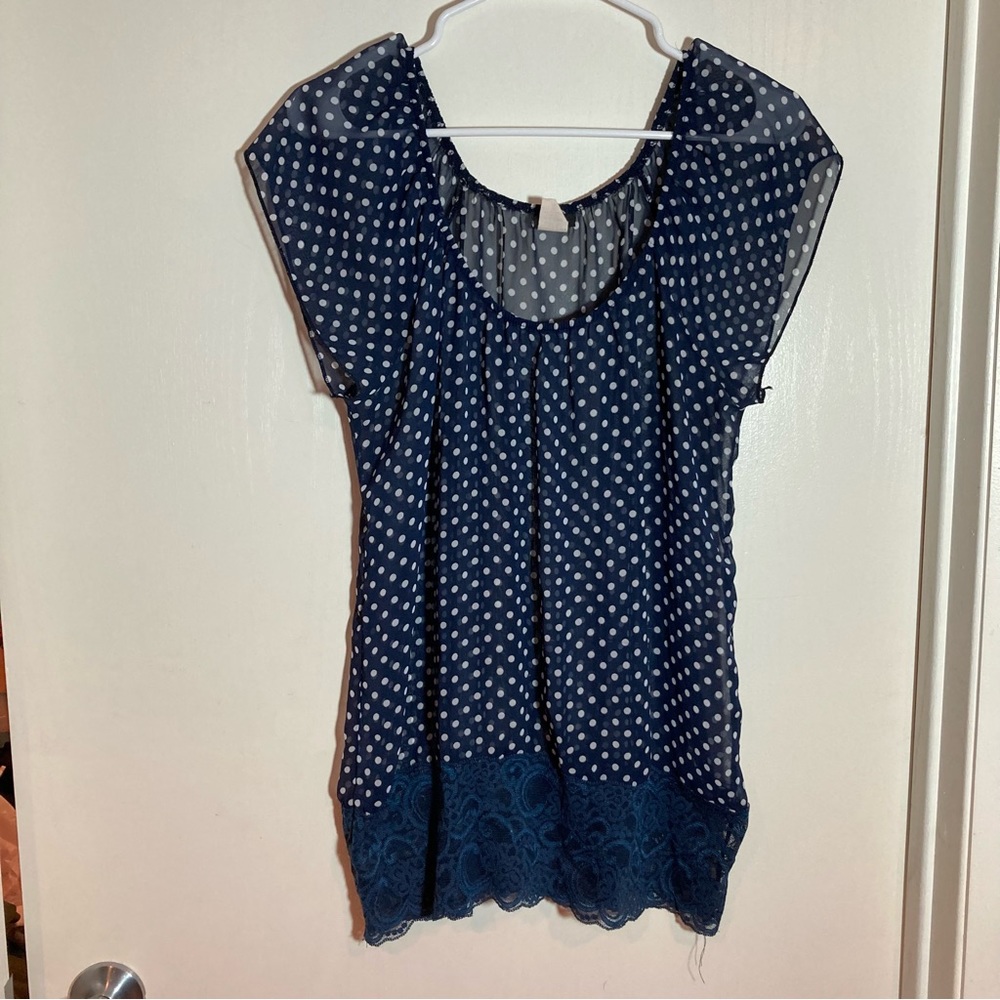 Vanity blue and white polka dot lace top‎